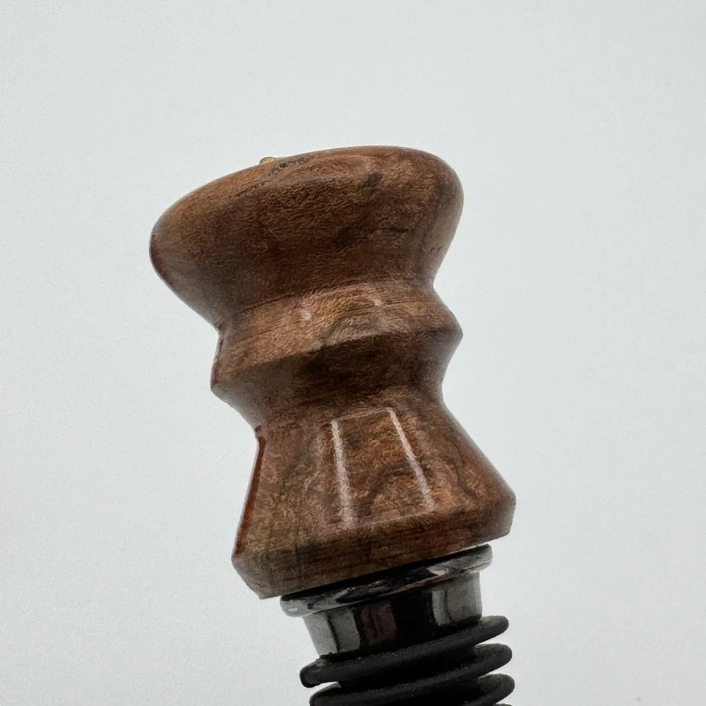 Hand Turned‎ Wooden Bottle Stopper Brass US Medallion Wine Stopper Bar